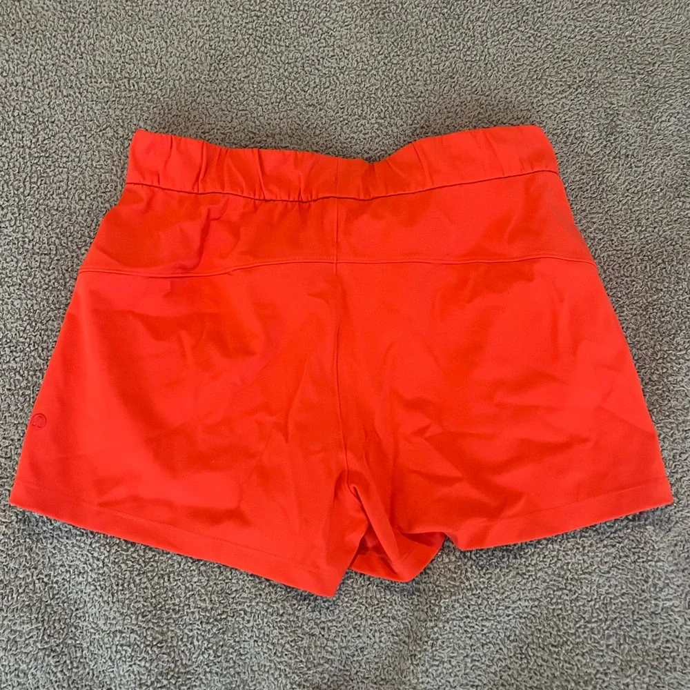 Lulu lemon shorts - Picture 2 of 2